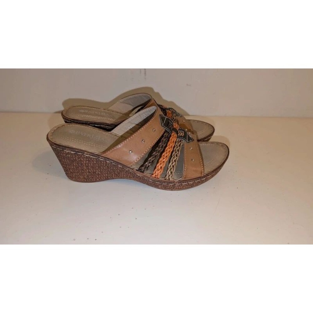Patricia by spring step size 8 wedge's sandles